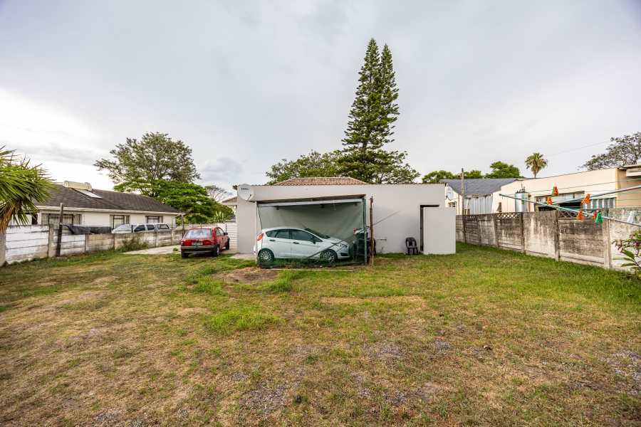 3 Bedroom Property for Sale in Summerpride Eastern Cape